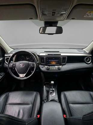 TOYOTA-RAV4-2018