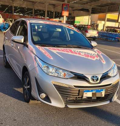 TOYOTA-YARIS-2020