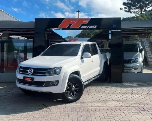 VOLKSWAGEN AMAROK 2.0 HIGHLINE 4X4 CD 16V TURBO INTERCOOLER DIESEL 4P AUTOMÁTICO