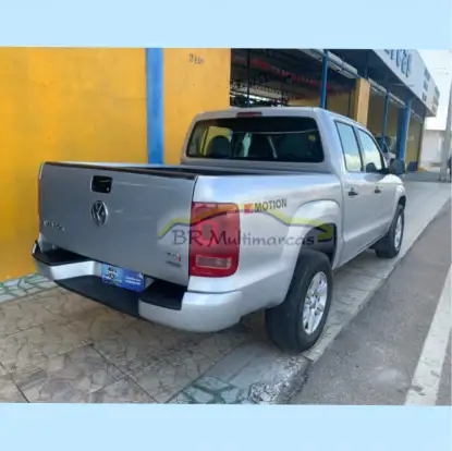 VOLKSWAGEN-AMAROK-2013