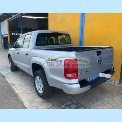VOLKSWAGEN-AMAROK-2013