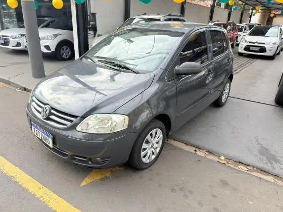 VOLKSWAGEN FOX 1.0 MI CITY 8V FLEX 4P MANUAL VOLKSWAGEN FOX 1.0 MI CITY 8V FLEX 4P MANUAL