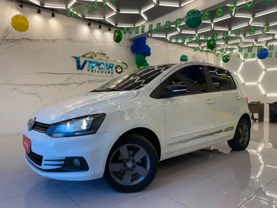 VOLKSWAGEN FOX 1.6 MSI TOTAL FLEX CONNECT 4P MANUAL VOLKSWAGEN FOX 1.6 MSI TOTAL FLEX CONNECT 4P MANUAL
