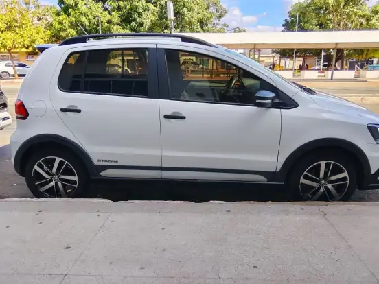 VOLKSWAGEN-FOX-1.6 MSI TOTAL FLEX XTREME 4P MANUAL VOLKSWAGEN-FOX-2018