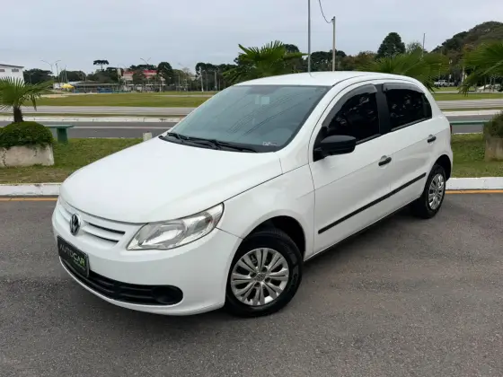 VOLKSWAGEN GOL 1.0 MI 8V FLEX 4P MANUAL G.V