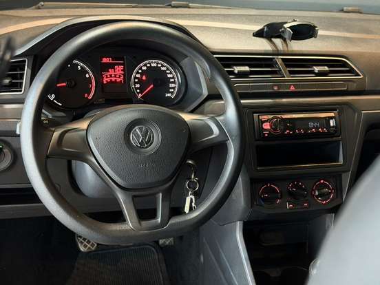 VOLKSWAGEN-GOL-2021