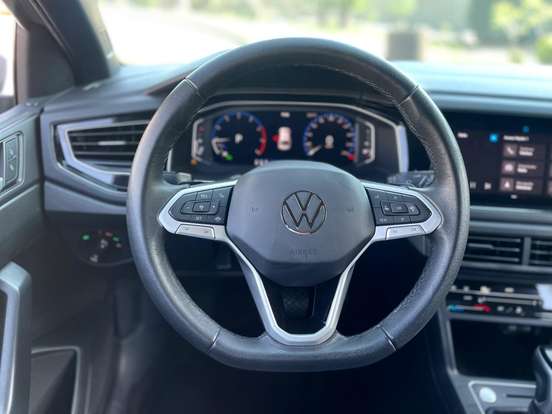 VOLKSWAGEN-NIVUS-1.0 200 TSI TOTAL FLEX HIGHLINE AUTOMÁTICO VOLKSWAGEN-NIVUS-2023
