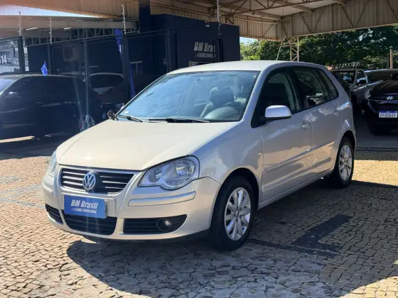 VOLKSWAGEN POLO 1.6 MI 8V FLEX 4P MANUAL