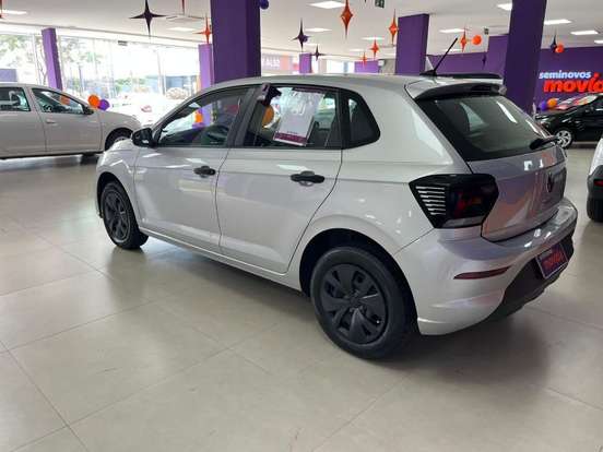 VOLKSWAGEN-POLO-2024