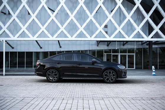VOLKSWAGEN VIRTUS 1.4 250 TSI EXCLUSIVE AUTOMÁTICO