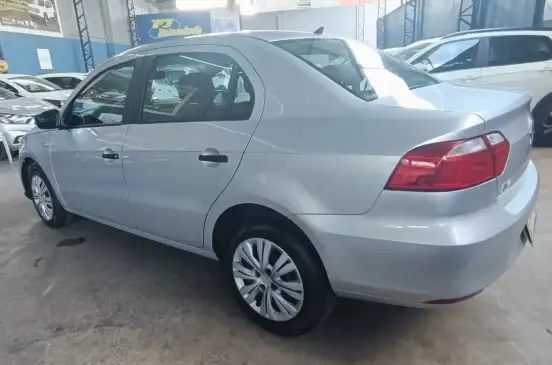 VOLKSWAGEN-VOYAGE-2019