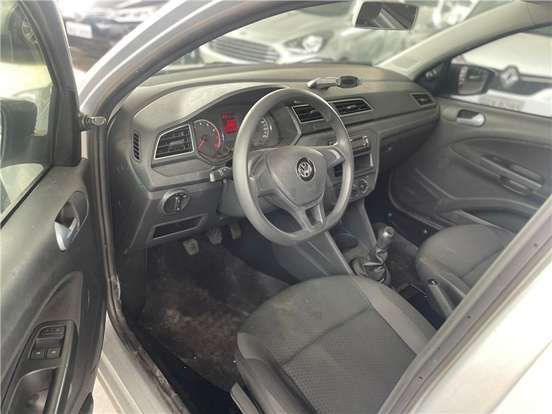 VOLKSWAGEN-VOYAGE-2019