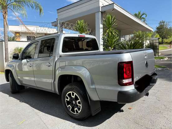 VOLKSWAGEN-AMAROK-3.0 V6 TDI DIESEL COMFORTLINE CD 4MOTION AUTOMÁTICO VOLKSWAGEN-AMAROK-2023