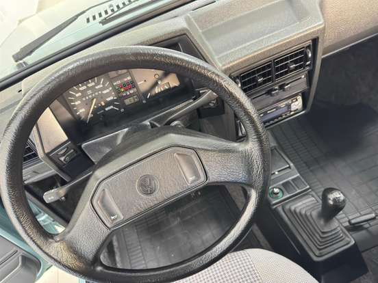 VOLKSWAGEN-GOL-1.8 CL 8V GASOLINA 2P MANUAL VOLKSWAGEN-GOL-1992