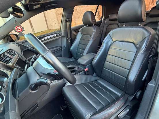 VOLKSWAGEN-GOLF-2.0 TSI GTI 16V TURBO GASOLINA 4P AUTOMÁTICO VOLKSWAGEN-GOLF-2015