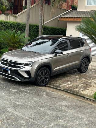 VOLKSWAGEN TAOS 1.4 250 TSI TOTAL FLEX HIGHLINE AUTOMÁTICO