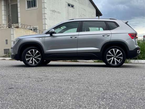 VOLKSWAGEN-TAOS-1.4 250 TSI TOTAL FLEX HIGHLINE AUTOMÁTICO VOLKSWAGEN-TAOS-2023