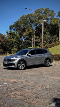 VOLKSWAGEN-TIGUAN-2019