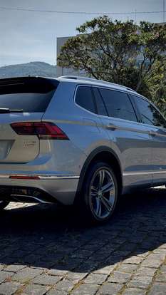 VOLKSWAGEN-TIGUAN-2019