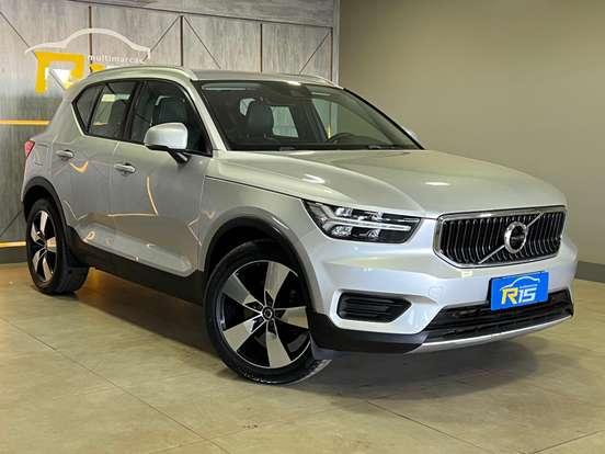 VOLVO-XC40-2.0 T5 GASOLINA MOMENTUM AWD GEARTRONIC VOLVO-XC40-2018