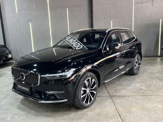 VOLVO-XC60-2022