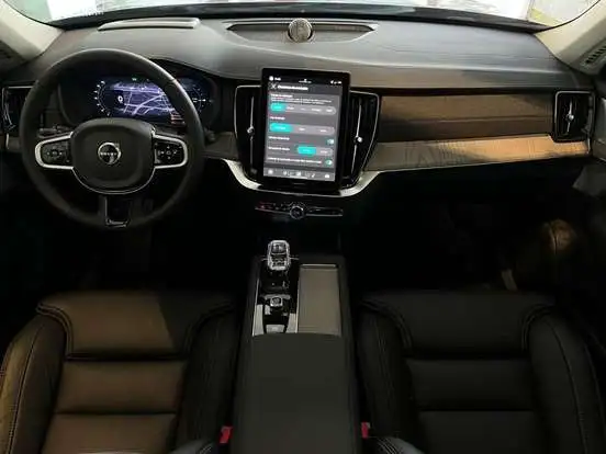 VOLVO-XC90-2026