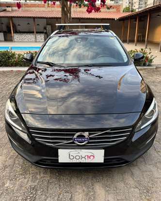 VOLVO-V60-2.0 T4 MOMENTUM GASOLINA 4P AUTOMÁTICO VOLVO-V60-2017