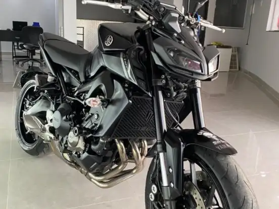 YAMAHA-MT-09 YAMAHA-MT-09-2025