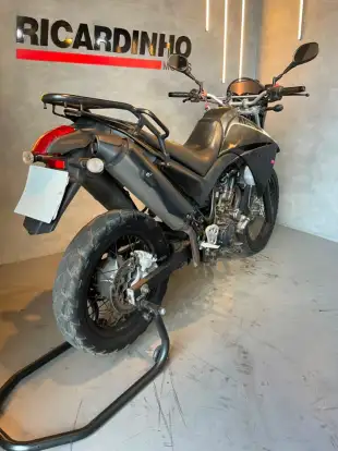 YAMAHA-XT 660R-2013
