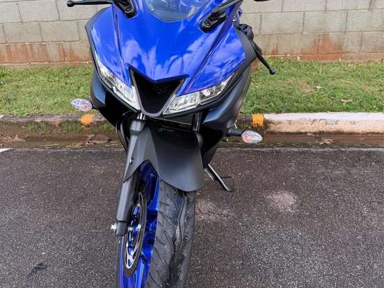 YAMAHA-YZF R15 YAMAHA-YZF R15-2025