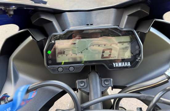 YAMAHA-YZF R15 YAMAHA-YZF R15-2025