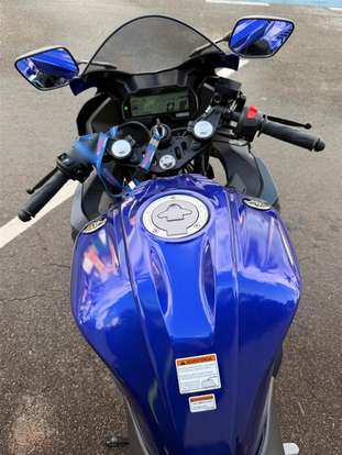 YAMAHA-YZF R15 YAMAHA-YZF R15-2025
