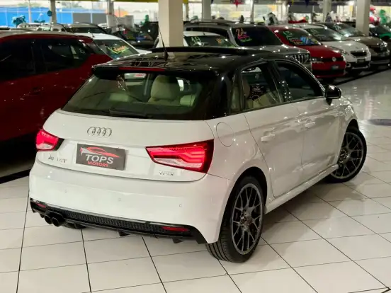 AUDI-A1-1.8 TFSI SPORTBACK AMBITION GASOLINA 4P S-TRONIC AUDI-A1-2015
