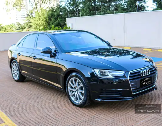 AUDI-A4-2017