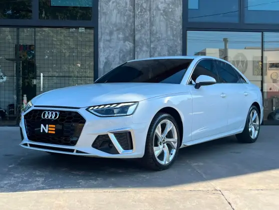 AUDI A4 2.0 TFSI GASOLINA PRESTIGE PLUS S TRONIC
