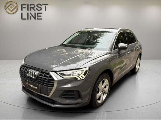 AUDI-Q3-2021