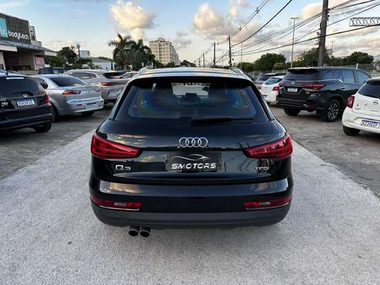 AUDI-Q3-2018