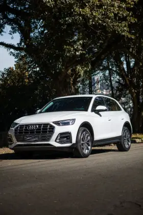 AUDI Q5 2.0 45 TFSI GASOLINA PRESTIGE QUATTRO S TRONIC AUDI Q5 2.0 45 TFSI GASOLINA PRESTIGE QUATTRO S TRONIC