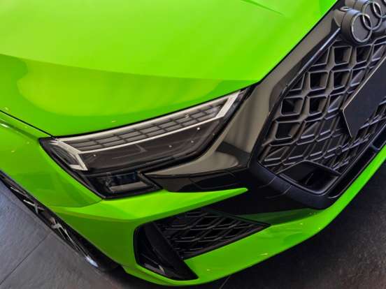 AUDI-RS3-2025