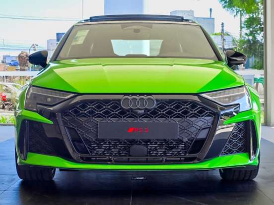 AUDI-RS3-2025