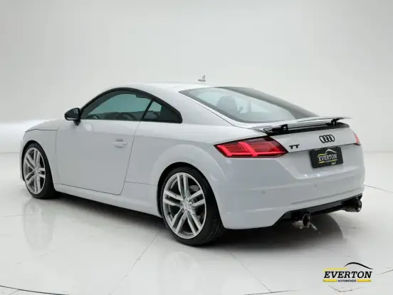 AUDI-TT-2015