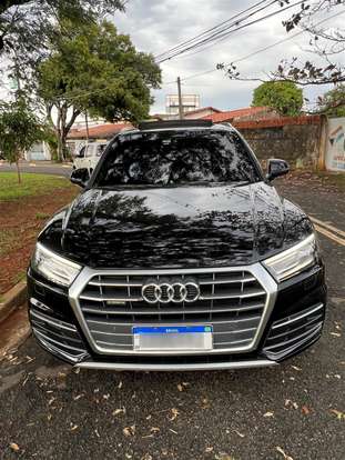 AUDI-Q5-2017