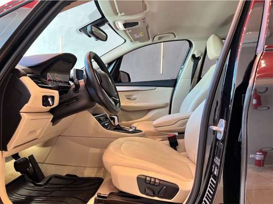 BMW-220i-2.0 CAT GP 16V TURBO ACTIVEFLEX 4P AUTOMÁTICO BMW-220i-2018