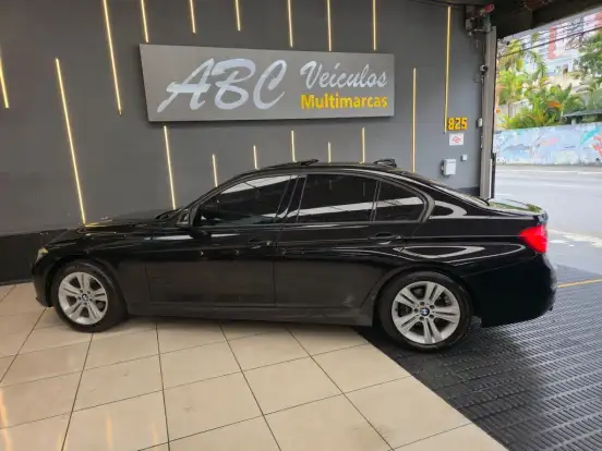 BMW-320i-2016