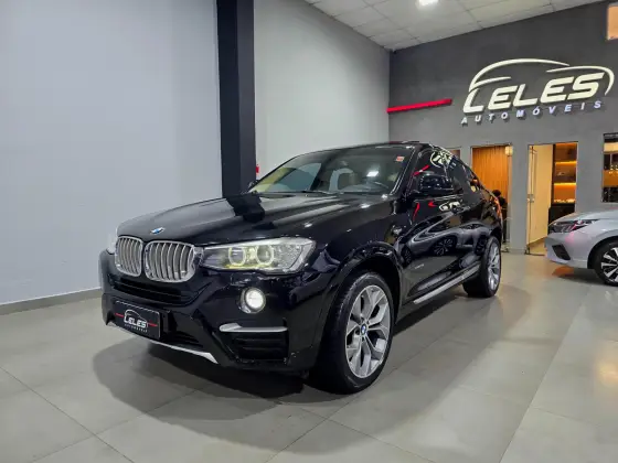BMW X4 2.0 28I X LINE 4X4 16V TURBO GASOLINA 4P AUTOMÁTICO BMW X4 2.0 28I X LINE 4X4 16V TURBO GASOLINA 4P AUTOMÁTICO