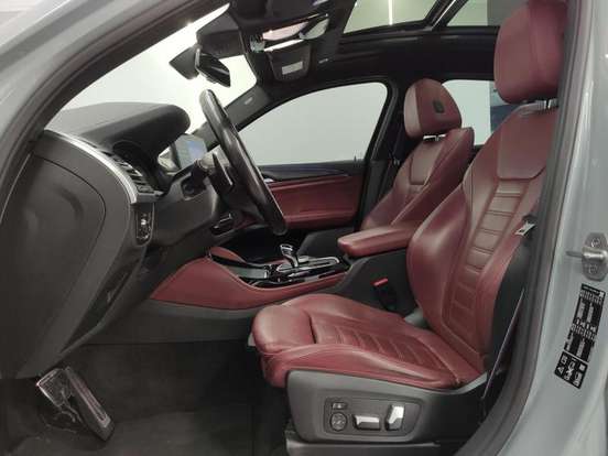 BMW-X4-2022