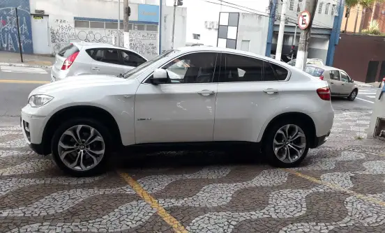 BMW-X6-2013