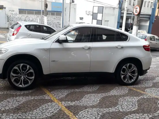 BMW-X6-3.0 35I 4X4 COUPÉ 6 CILINDROS 24V GASOLINA 4P AUTOMÁTICO BMW-X6-2013