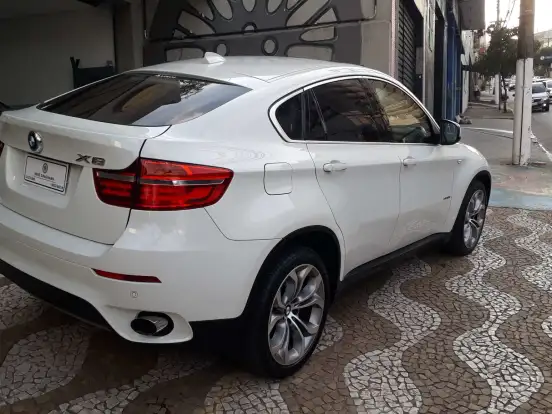 BMW-X6-3.0 35I 4X4 COUPÉ 6 CILINDROS 24V GASOLINA 4P AUTOMÁTICO BMW-X6-2013