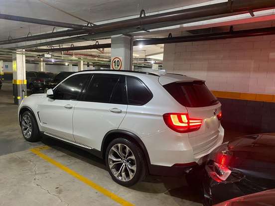 BMW-X5-2015